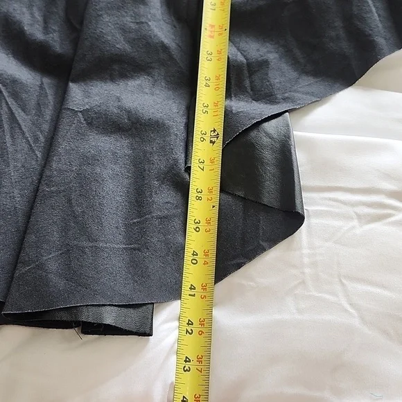 NWT ASHLEY STEWART BLACK LACE & FAUX LEATHER HI LOW GOTHIC TOP SIZE 14/16 - Picture 14 of 16